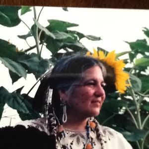 Meet your Posher, Julia